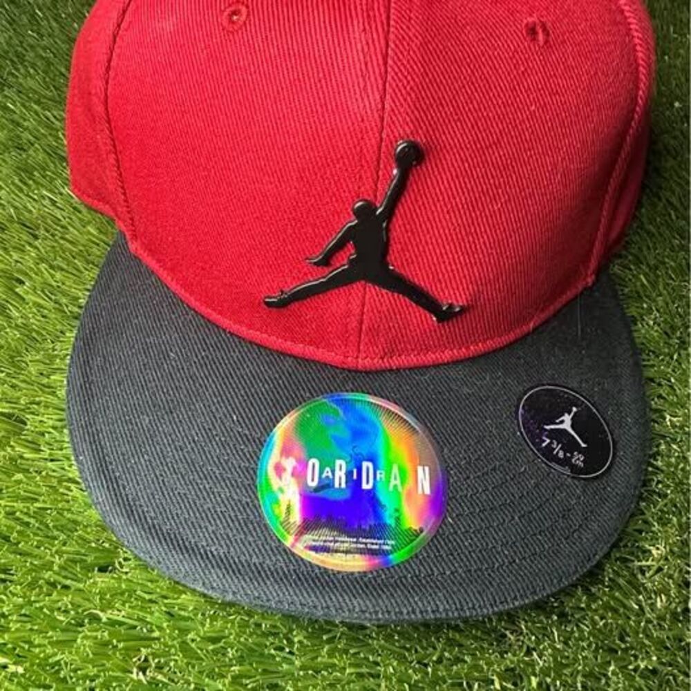 Air Jordan Jumpman Fitted Hat 7 3/8 Red Black Raised Logo Original Stickers